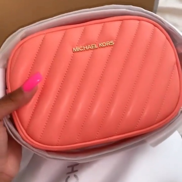 Handbags - MK PURSE PINK😍😍😍😍😍😍
